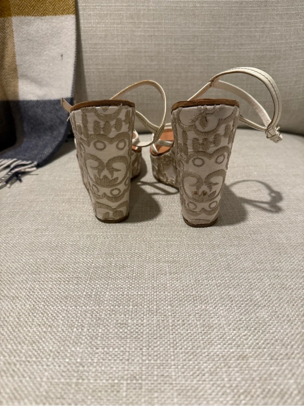 Vintage Miu Miu Floral Platform Wedge Sandals Sz 38/8
